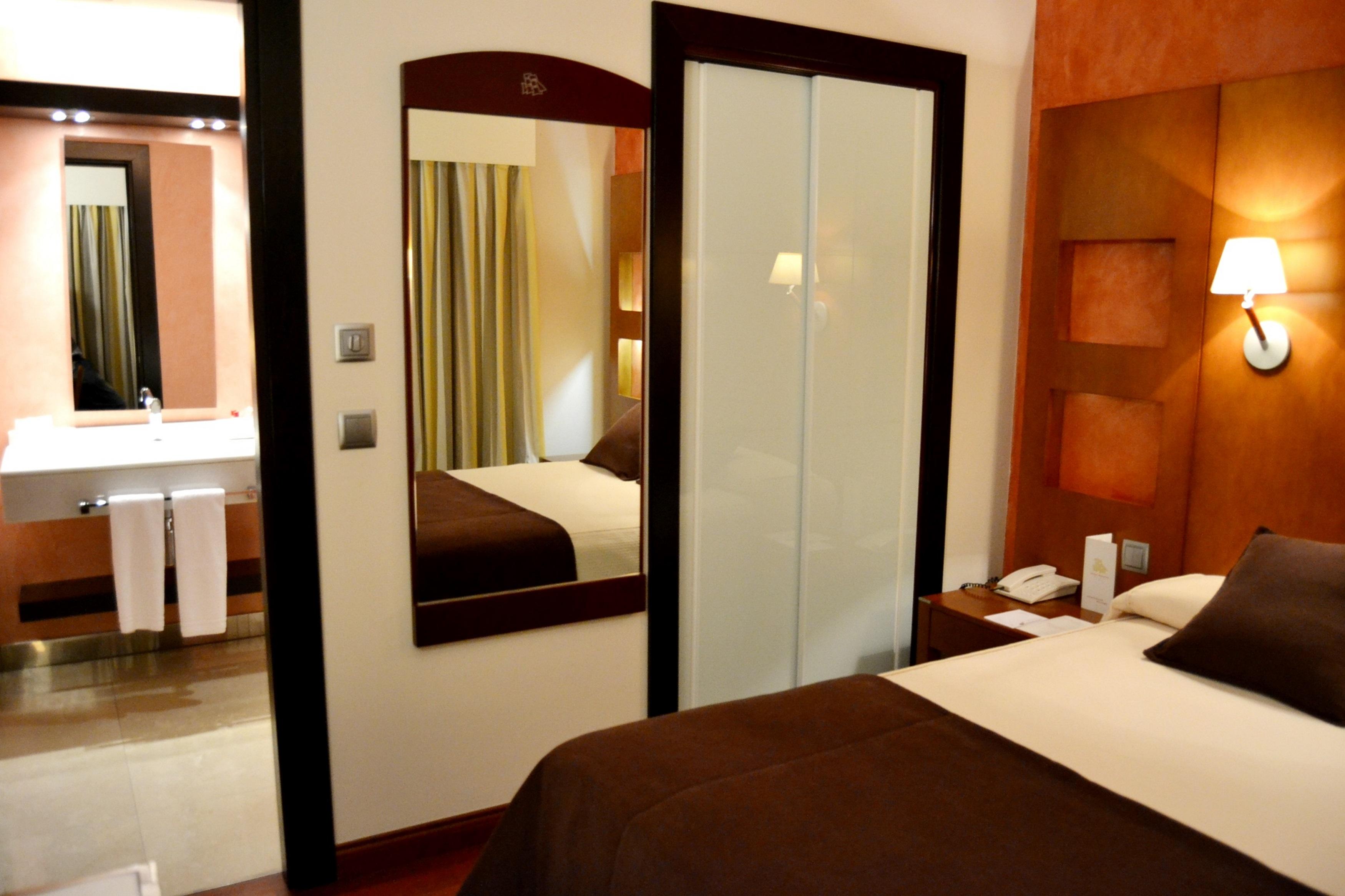 Hotel Maroa Vigo Bagian luar foto
