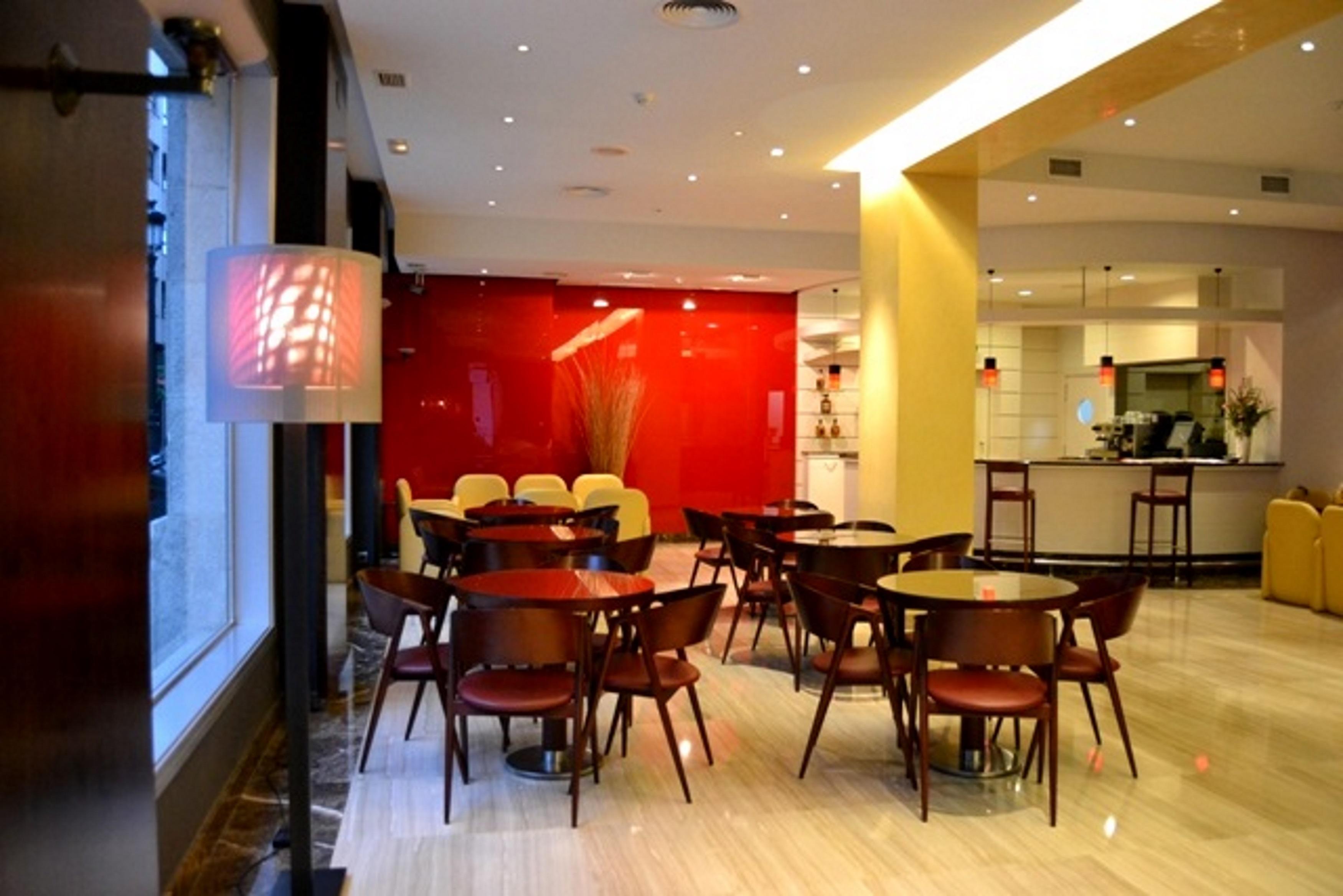 Hotel Maroa Vigo Bagian luar foto