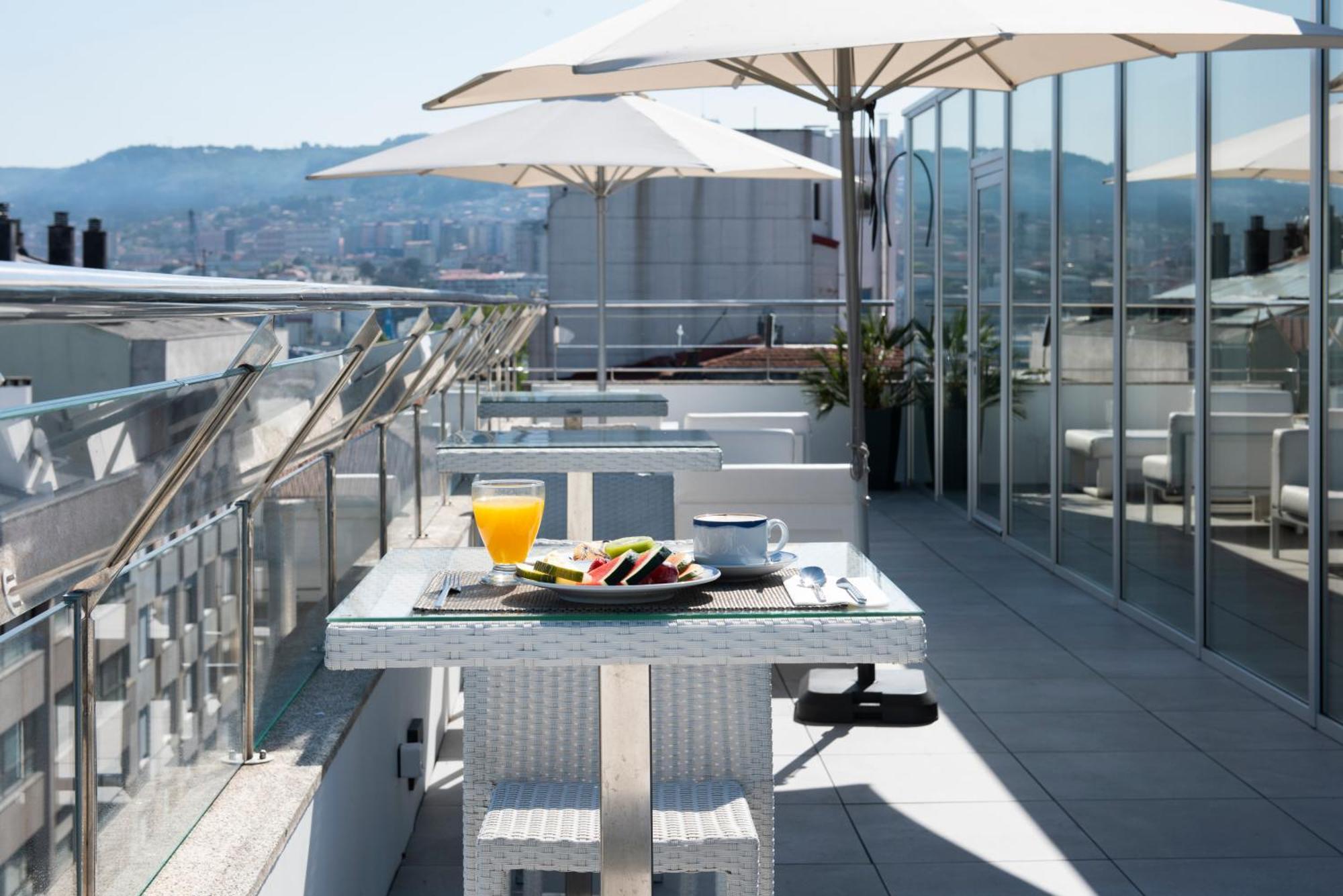 Hotel Maroa Vigo Bagian luar foto