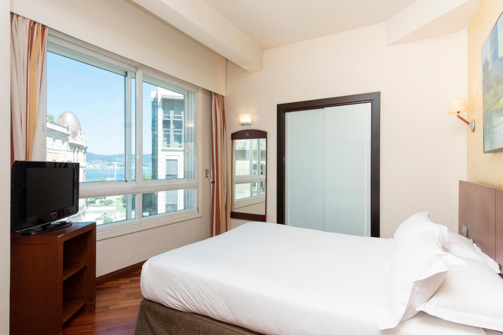 Hotel Maroa Vigo Bagian luar foto