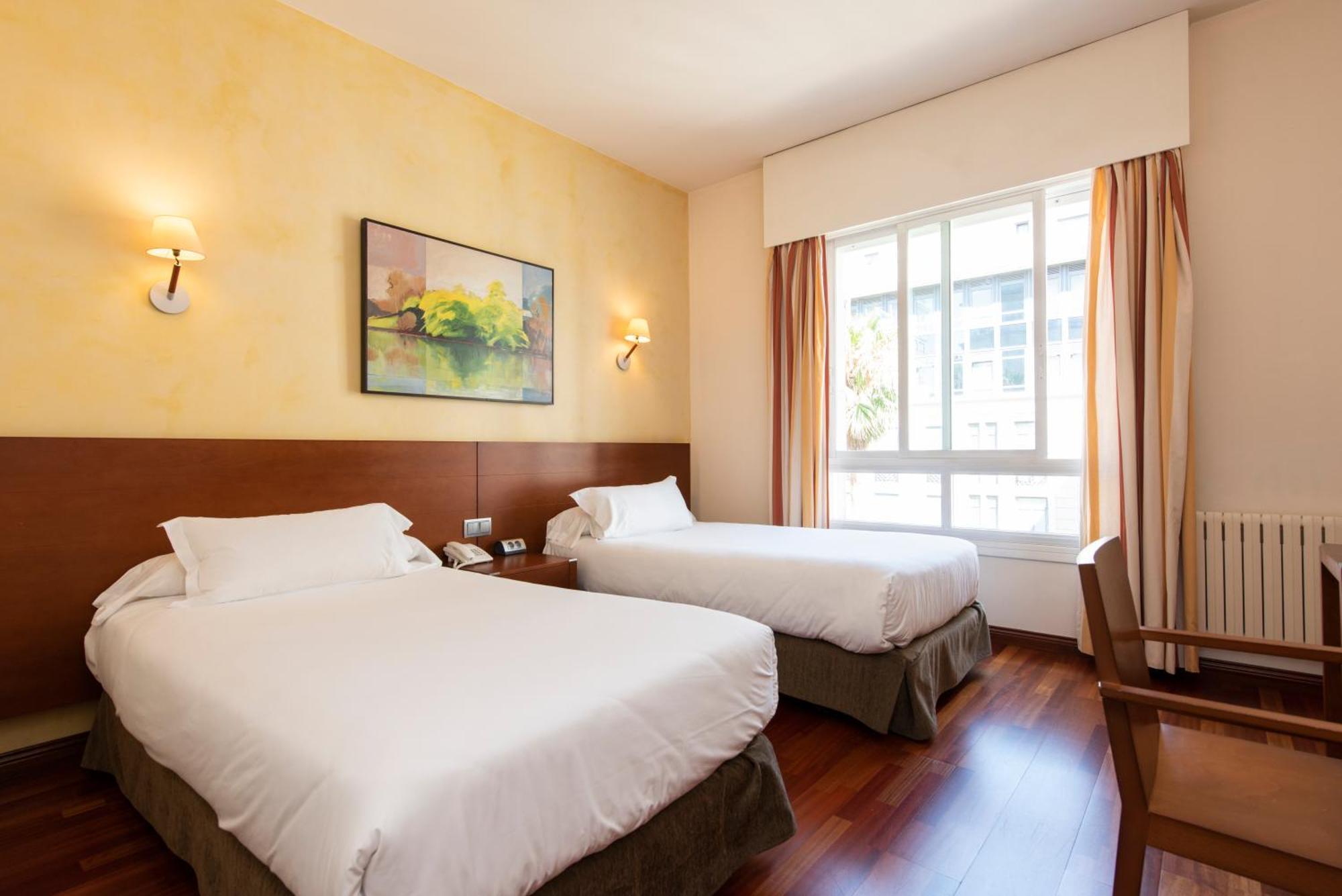 Hotel Maroa Vigo Bagian luar foto