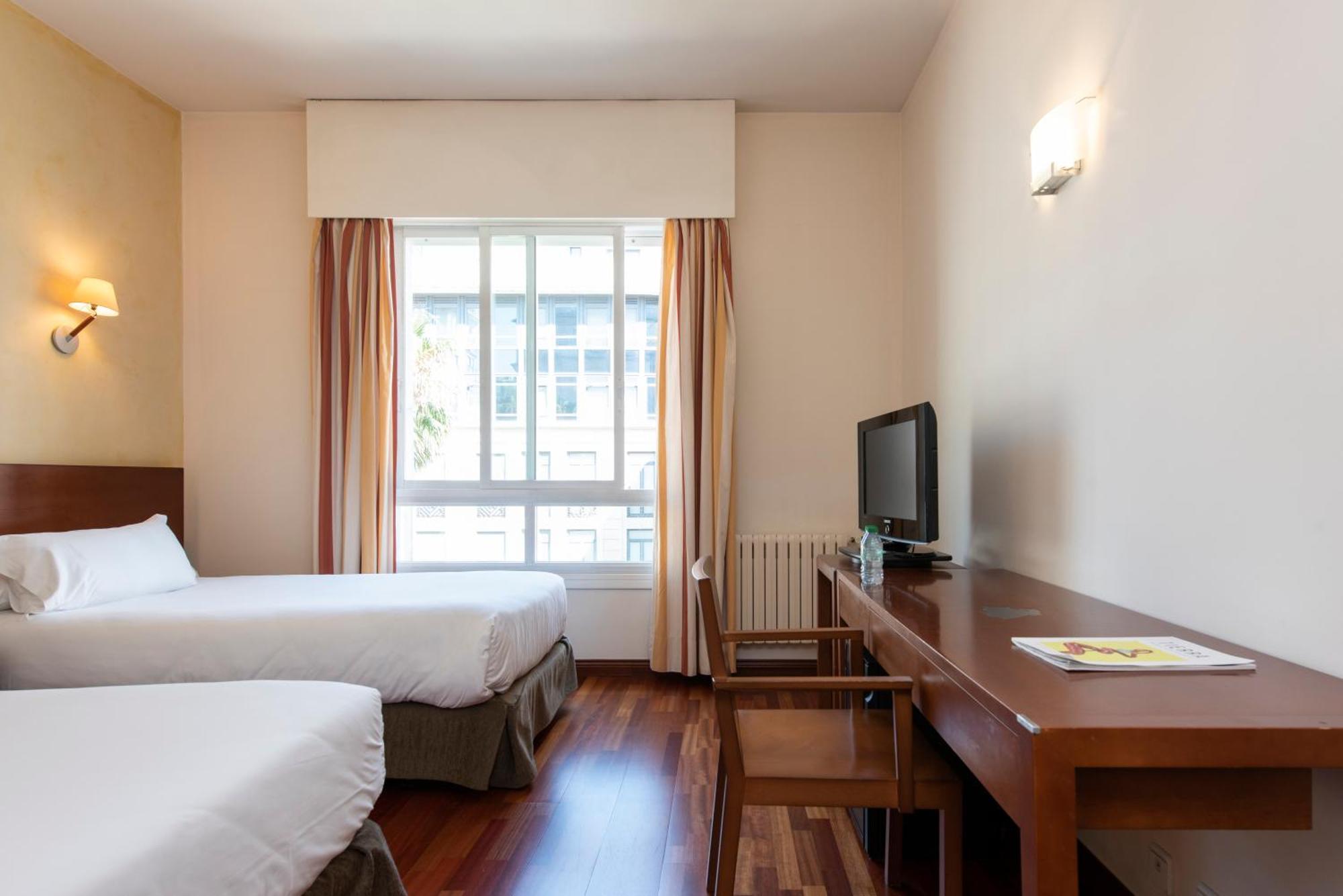 Hotel Maroa Vigo Bagian luar foto